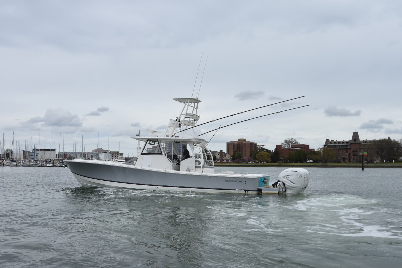 2019 Regulator 41