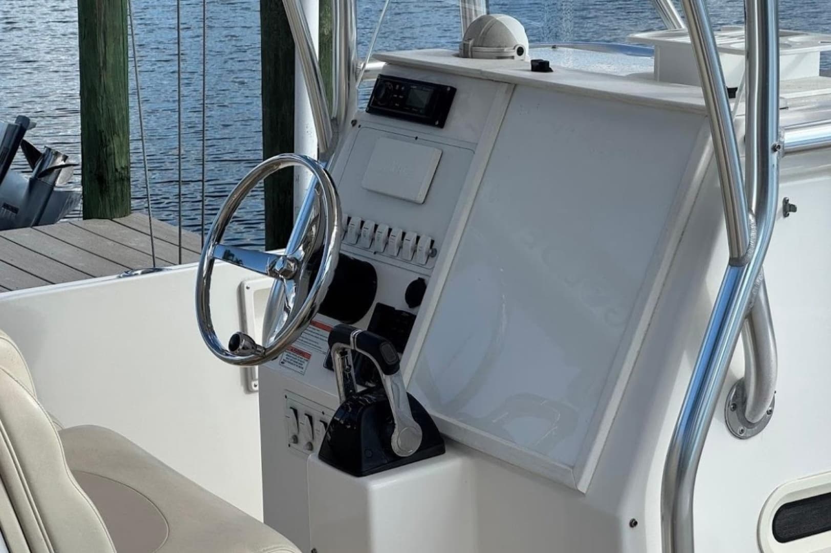 2014 Stamas 317 Tarpon
