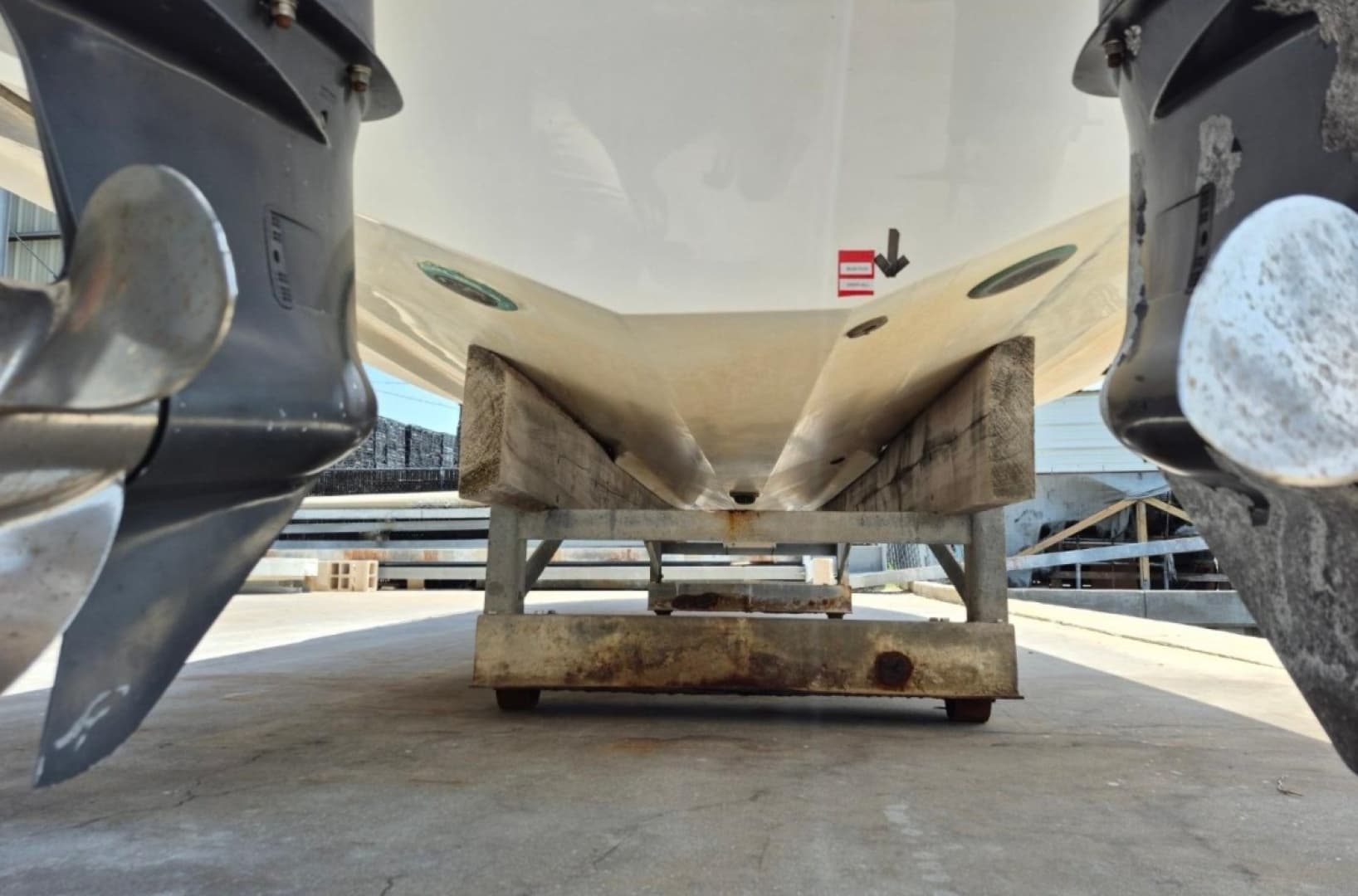 2008 Robalo R305 Walkaround
