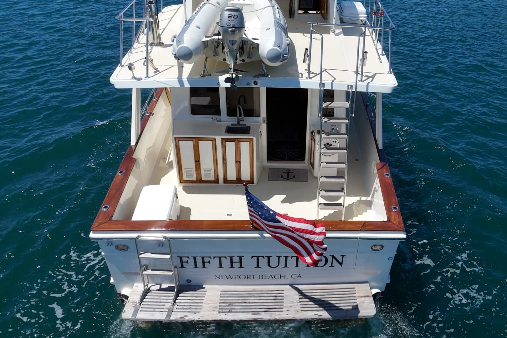 1989 Offshore Yachts Sedan