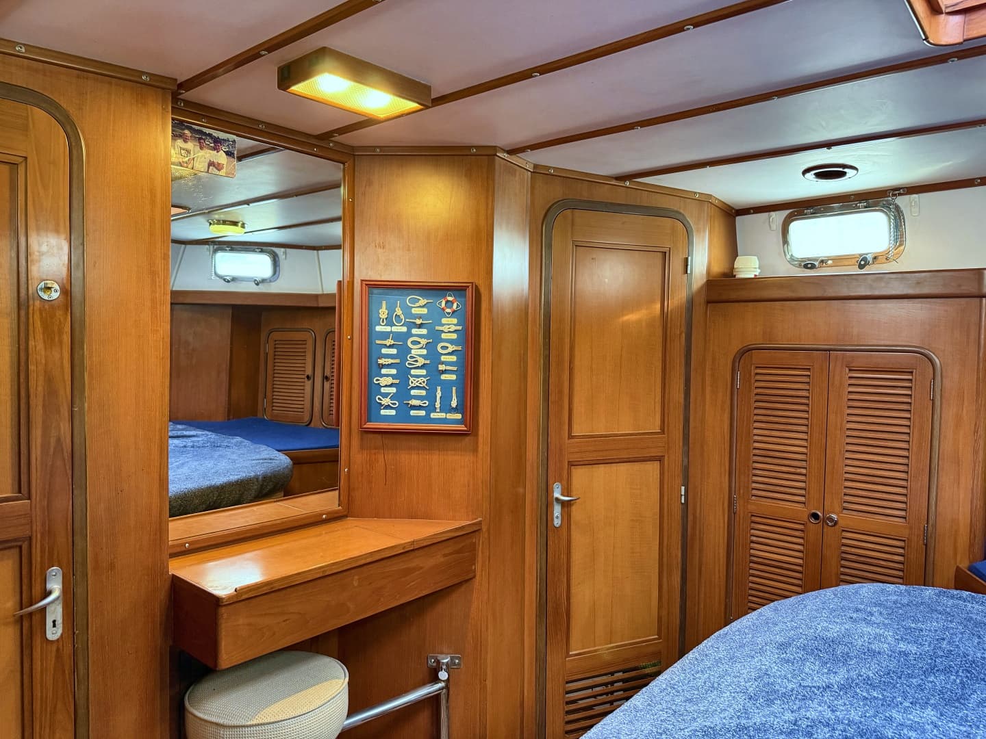 Aft stateroom 