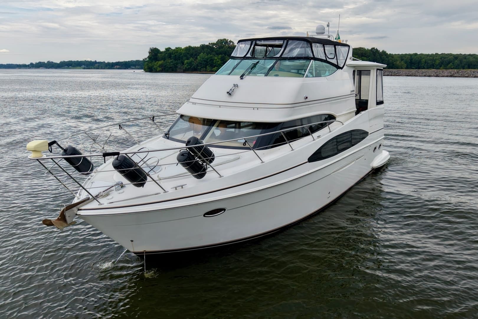 2004 Carver 466 Motor Yacht