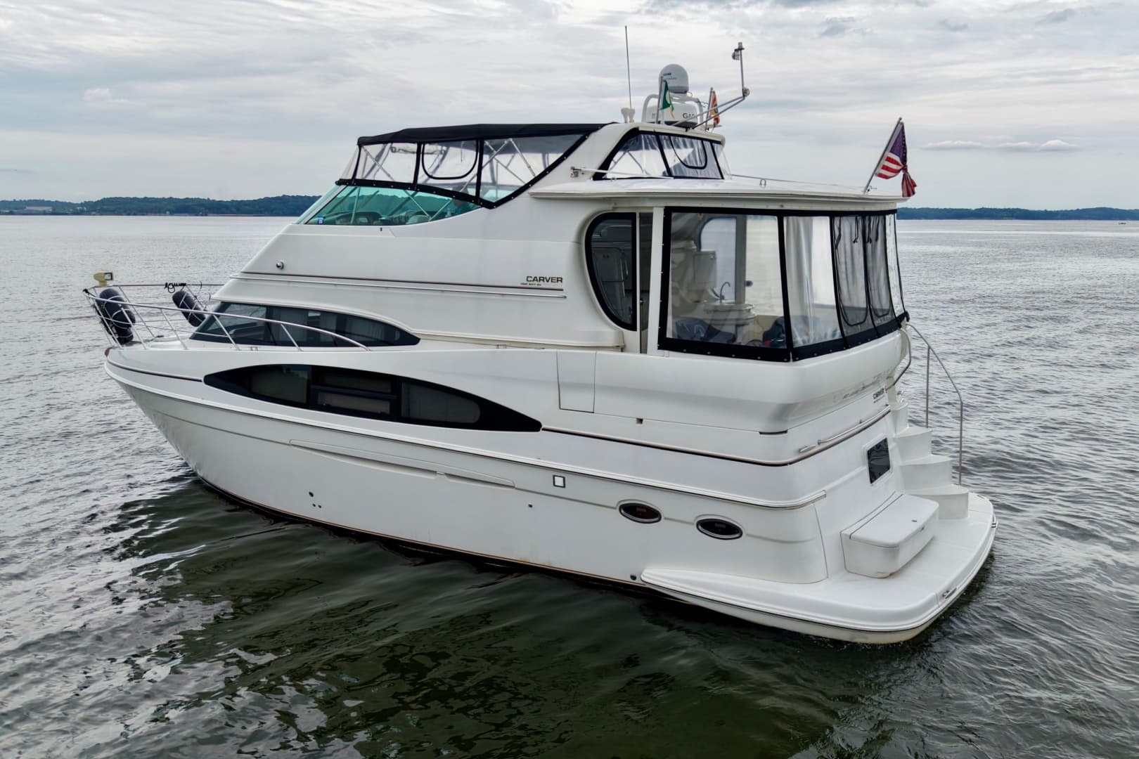 2004 Carver 466 Motor Yacht