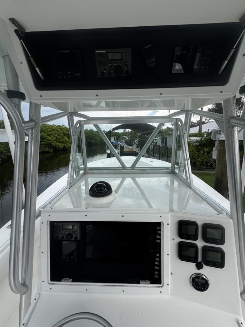 2006 Regulator 32FS