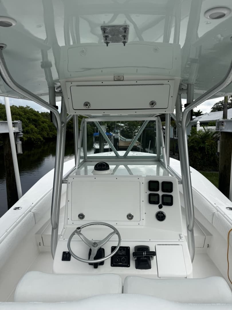 2006 Regulator 32FS