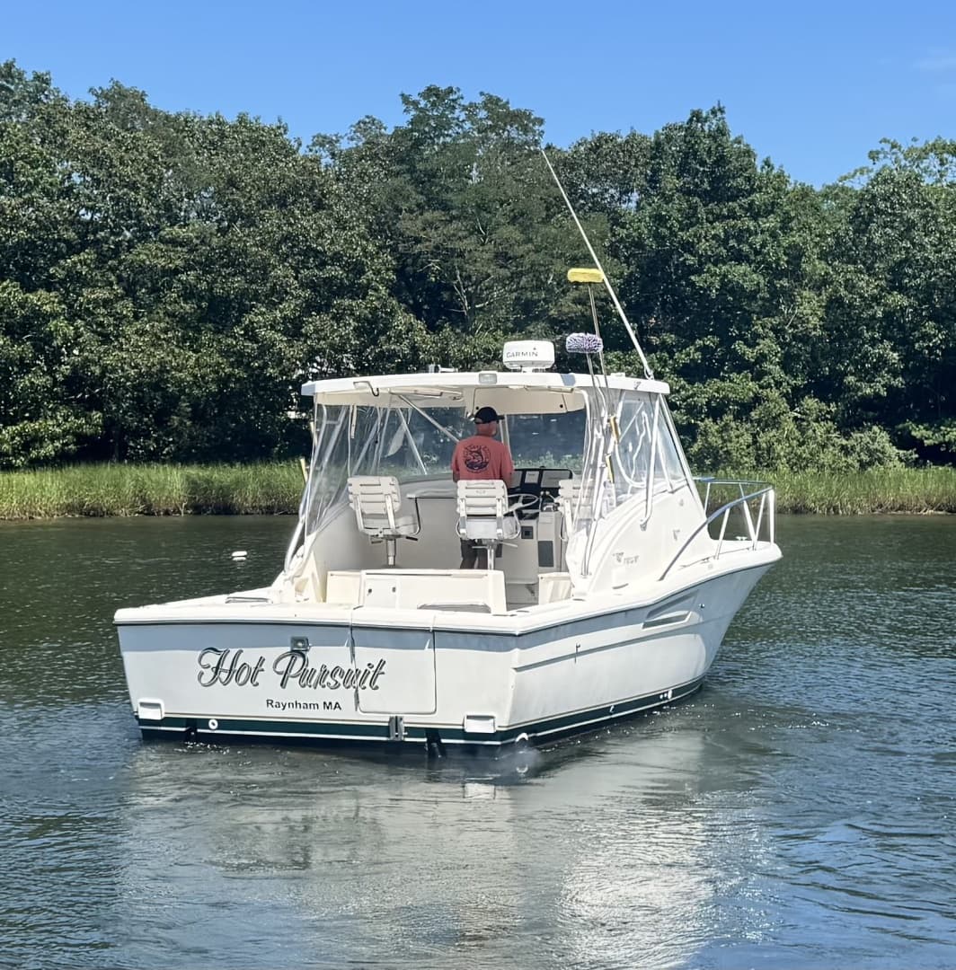1996 Pursuit 3000 Offshore Express