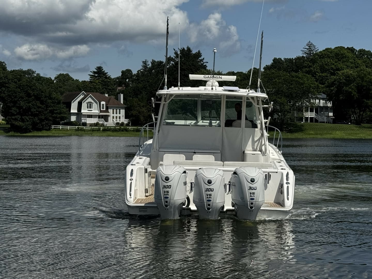 2022 Pursuit OS 385 Offshore