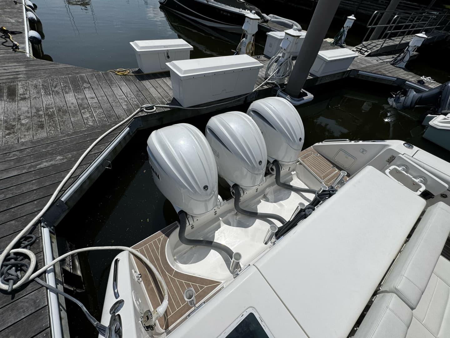 2022 Pursuit OS 385 Offshore