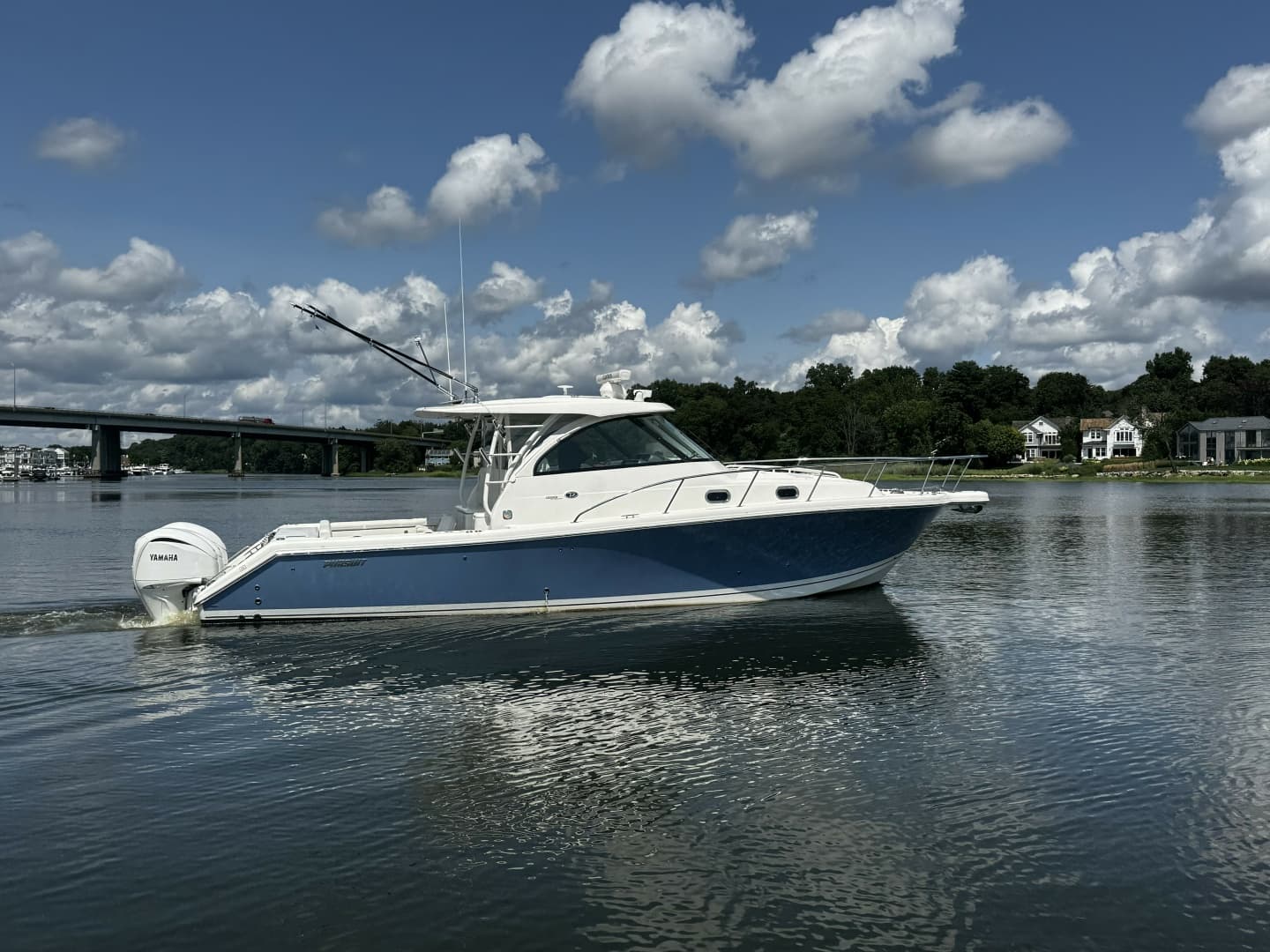 2022 Pursuit OS 385 Offshore