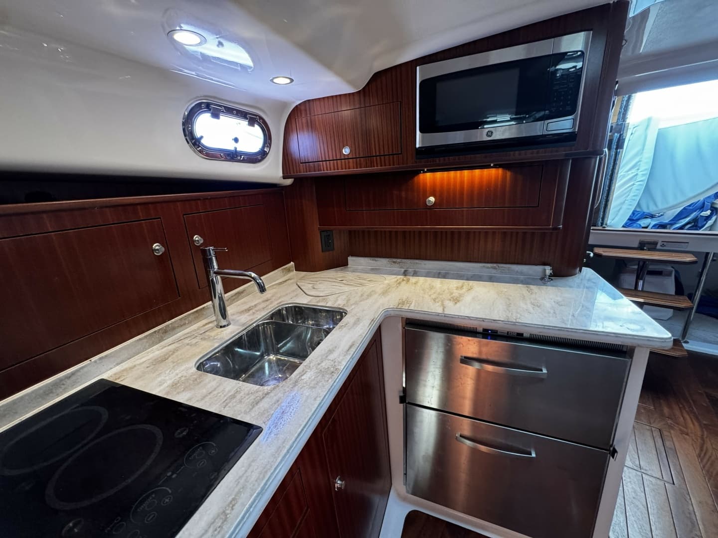 2022 Pursuit OS 385 Offshore
