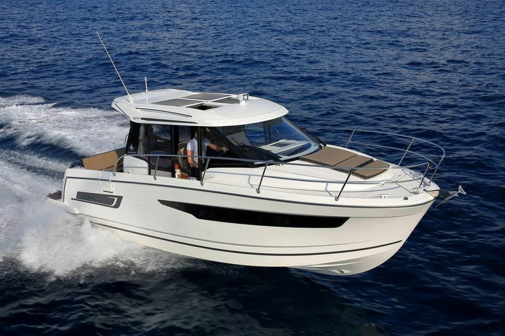 2024 Jeanneau NC WEEKENDER 895