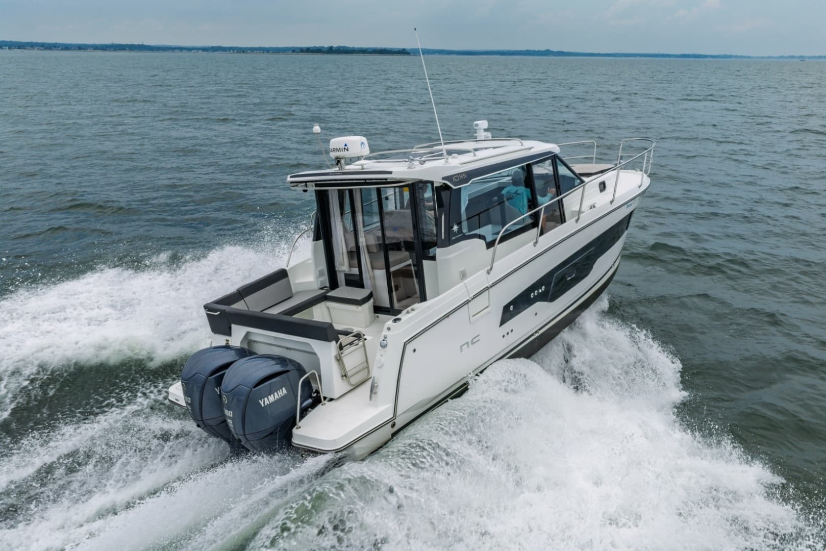 2023 Jeanneau NC 1095 Weekender