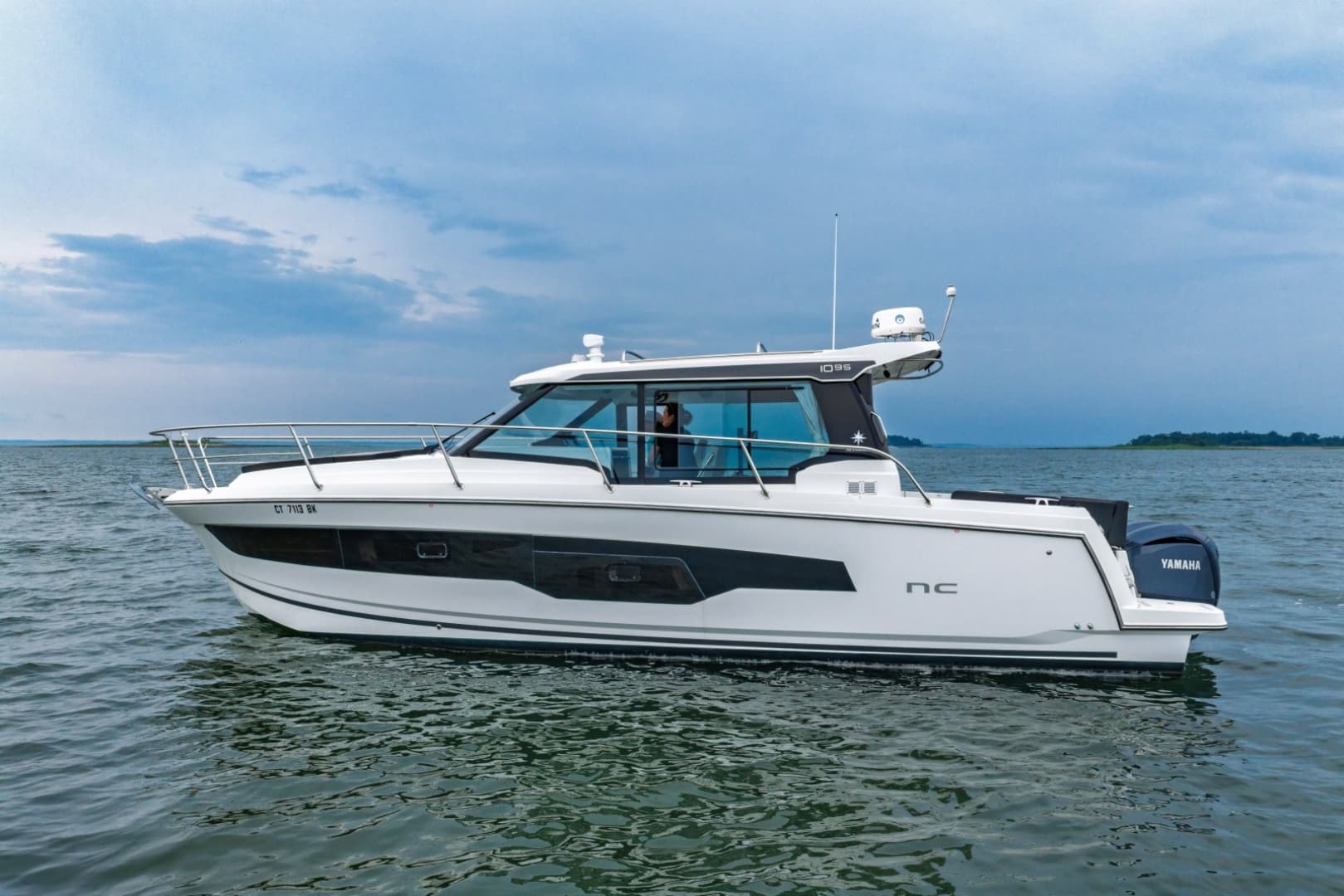 2023 Jeanneau NC 1095 Weekender