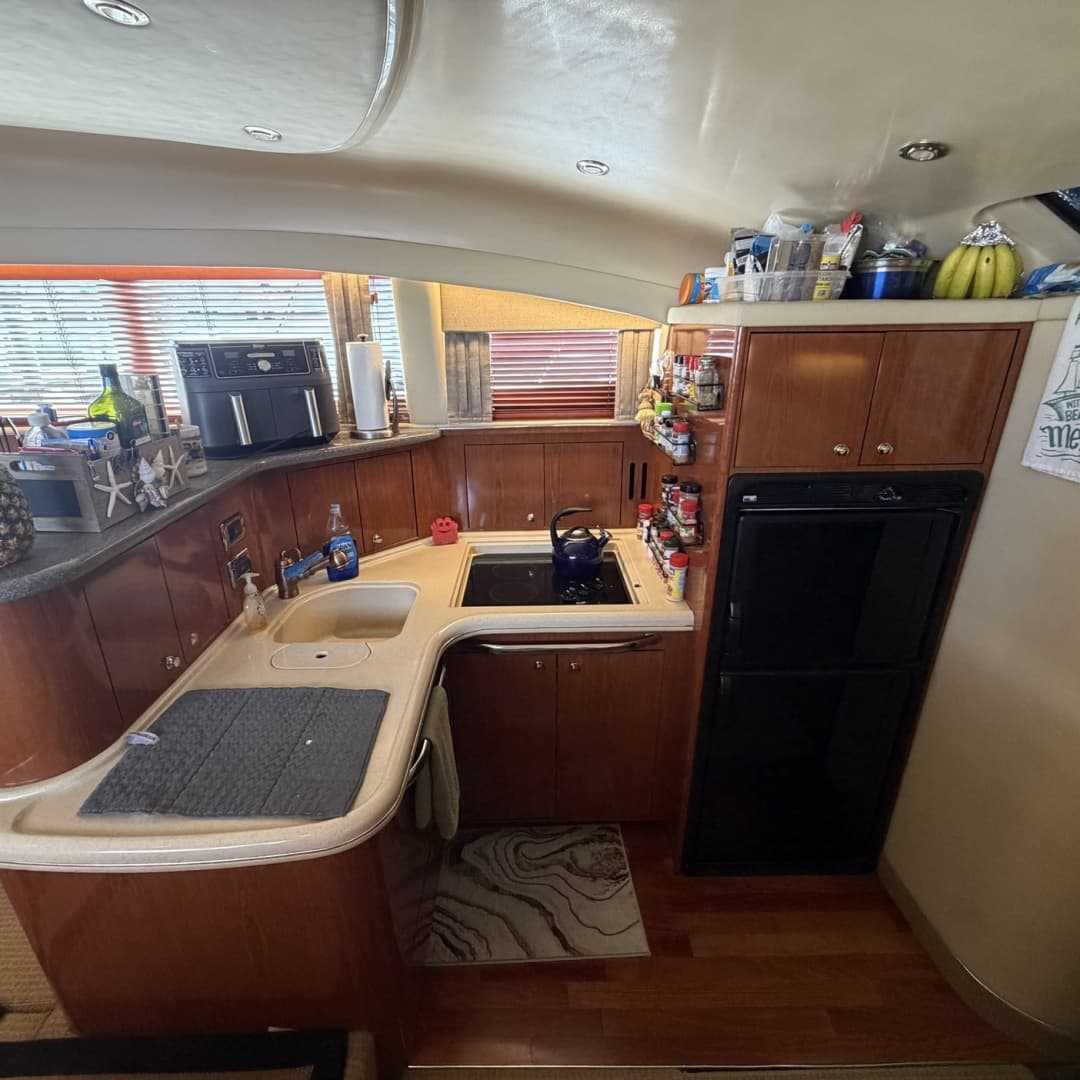 2002 Sea Ray 480 Motor Yacht