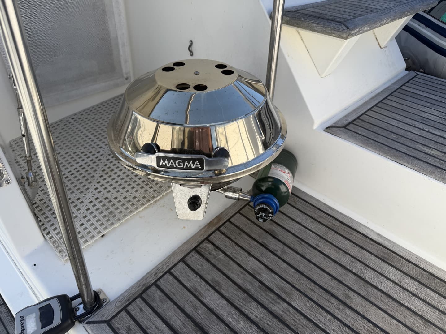 1988 Grand Banks 42 Classic