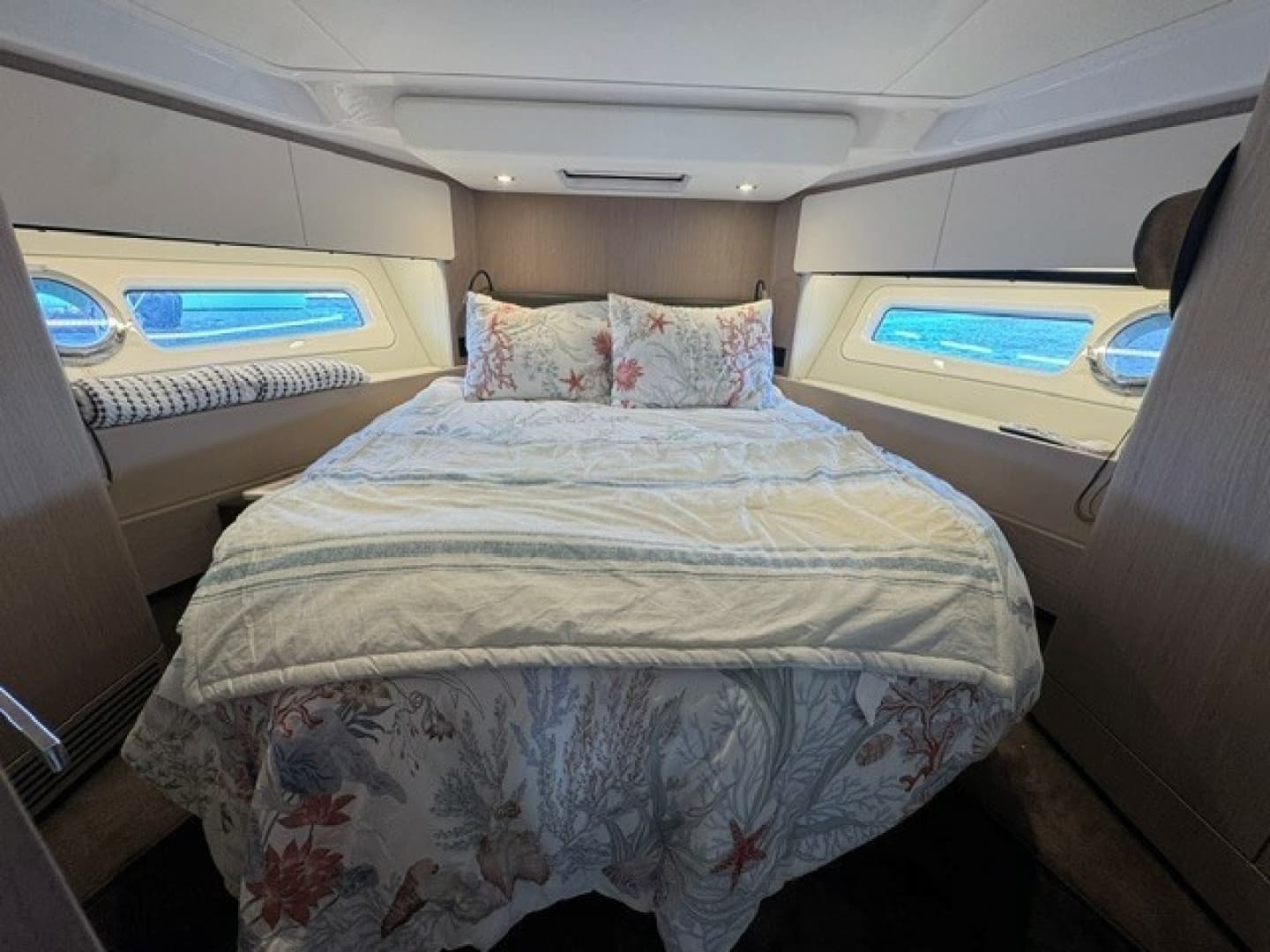 2023 Azimut 50FLY