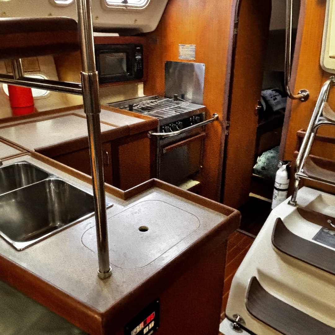 1999 Hunter 410