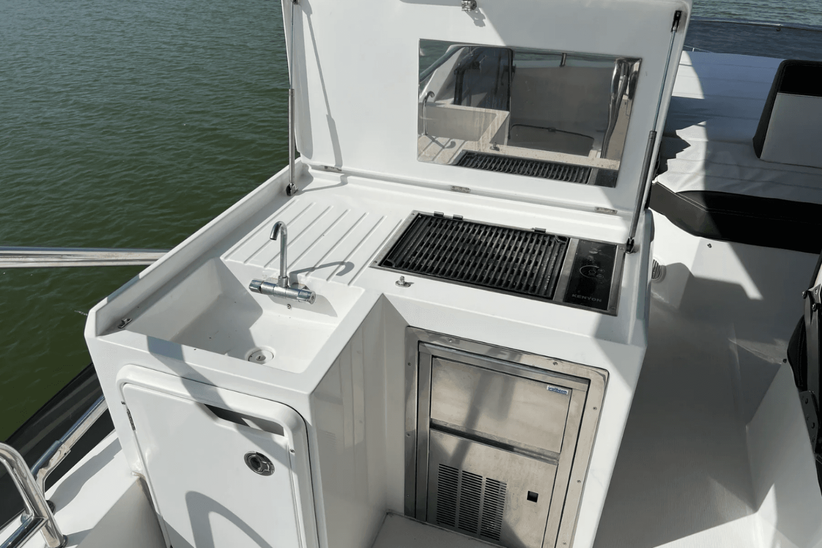 2019 Galeon 500 FLY
