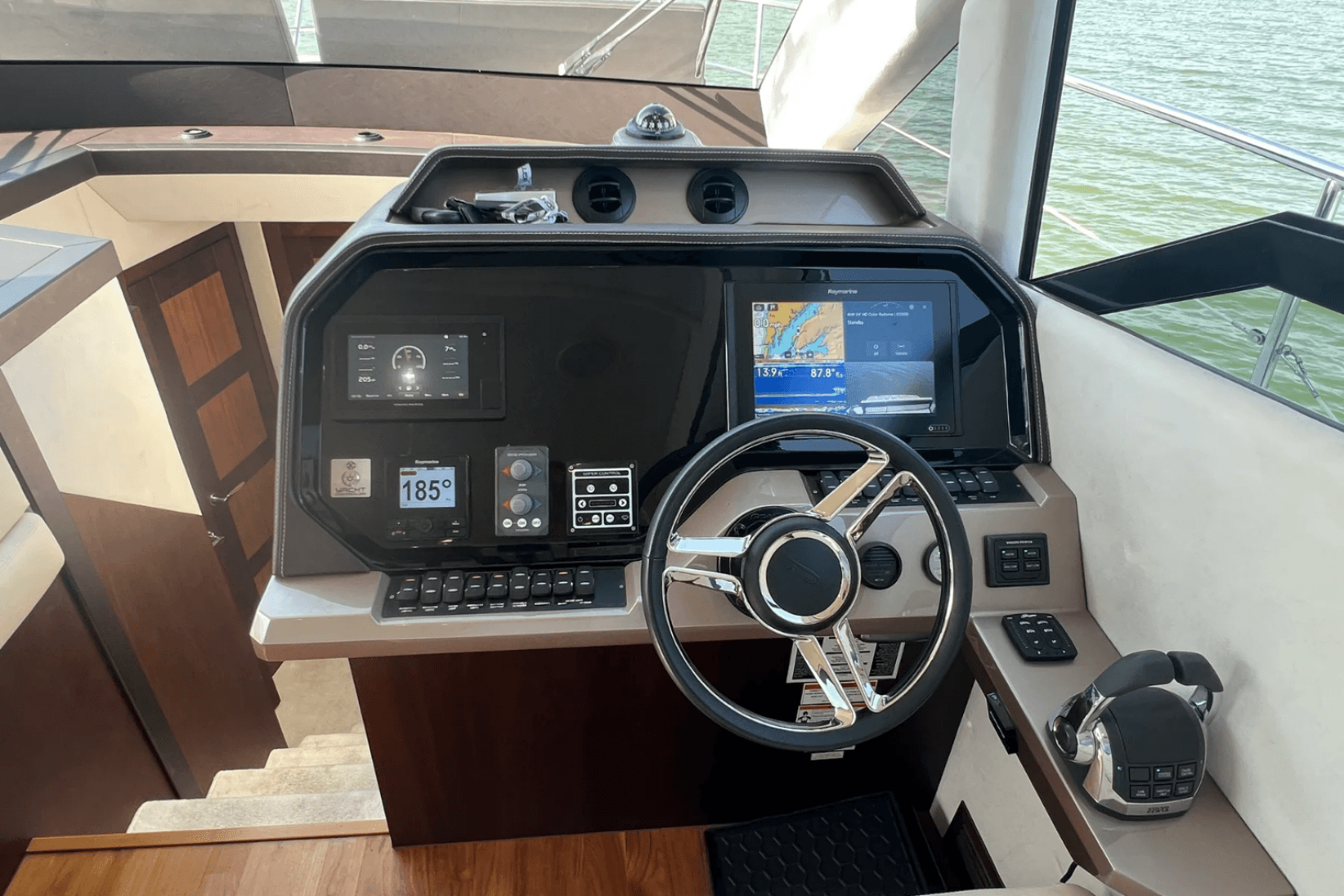 2019 Galeon 500 FLY