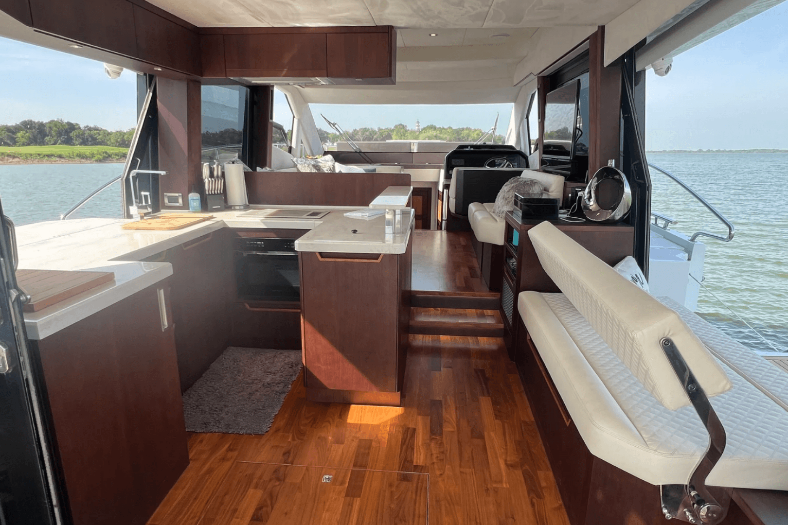 2019 Galeon 500 FLY
