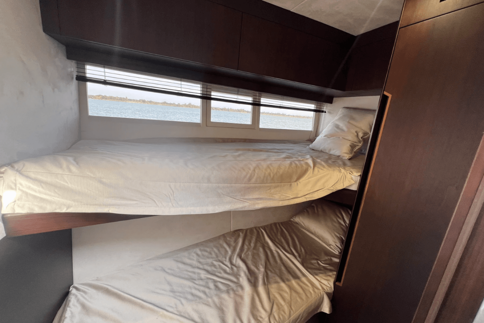 2019 Galeon 500 FLY