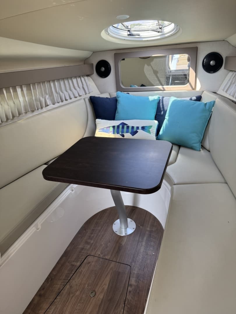 2018 Regal 28 Express