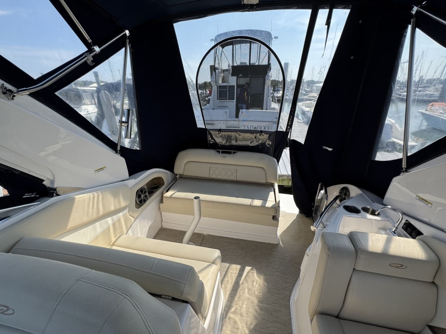 2018 Regal 28 Express