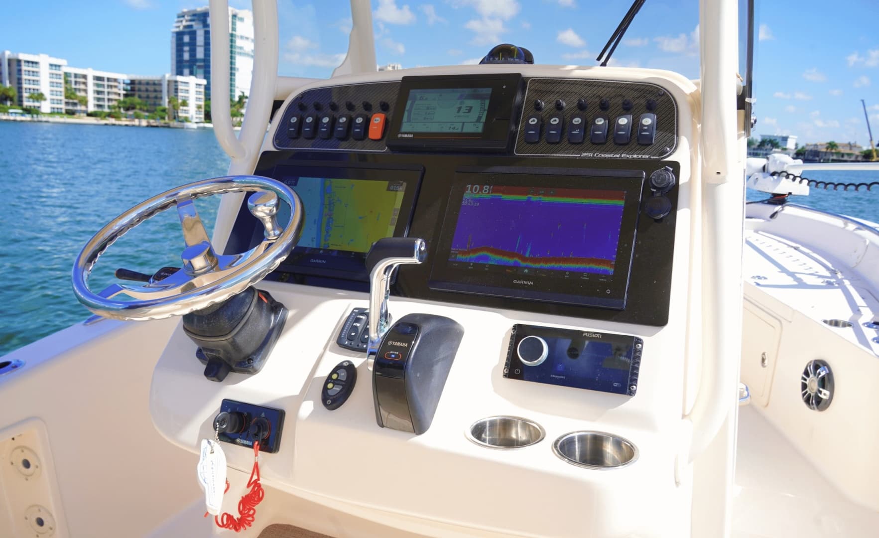2020 Grady-White 251 Coastal Explorer