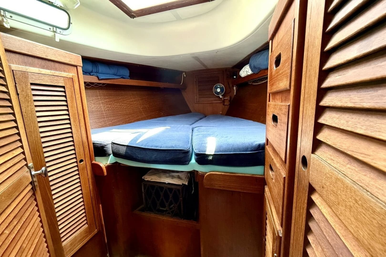 1980 Tartan 37