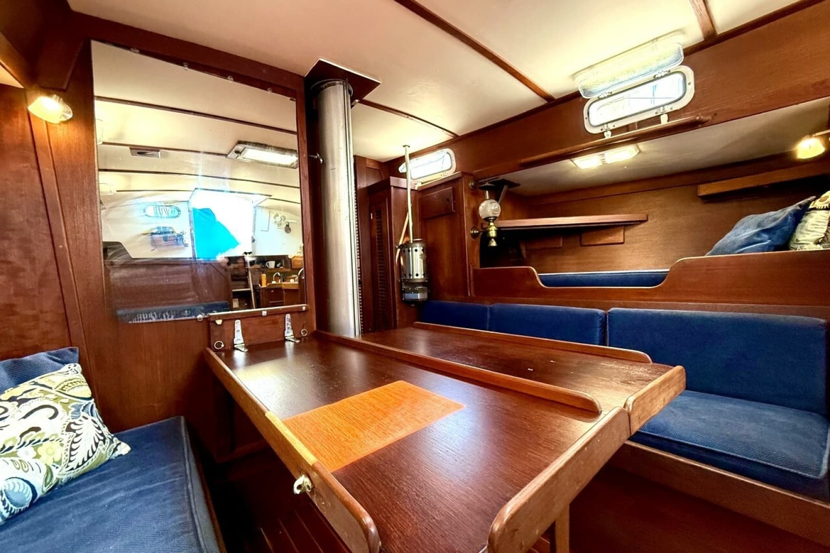 1980 Tartan 37