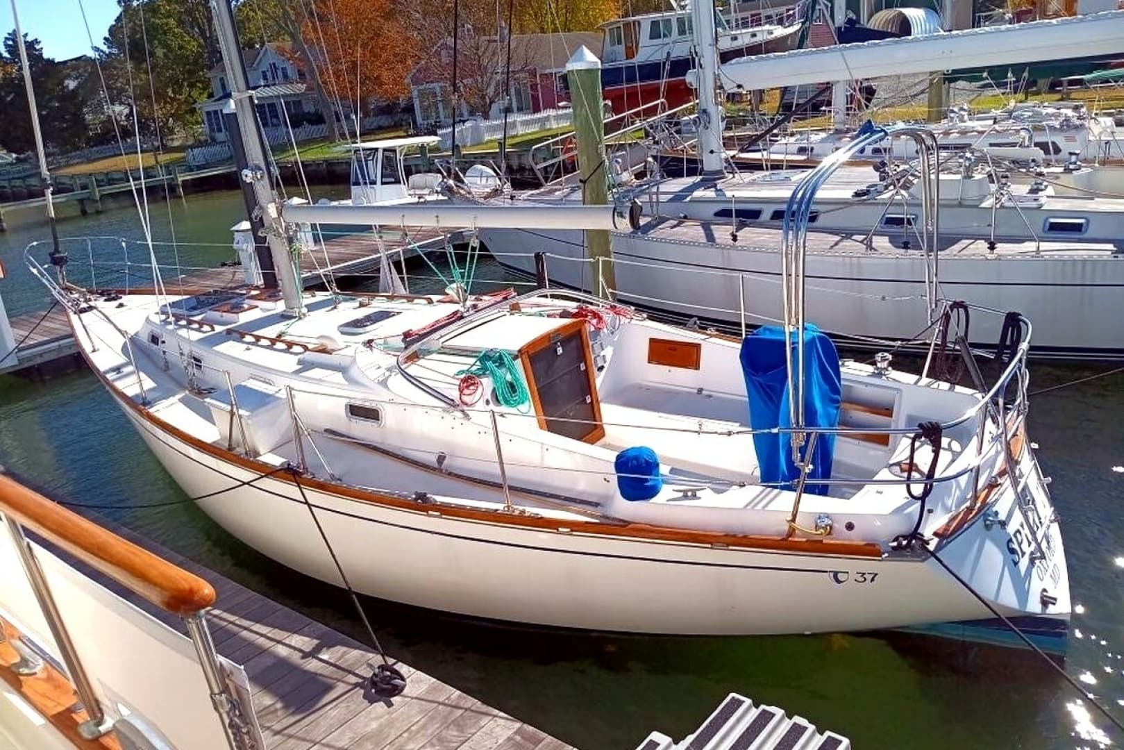 1980 Tartan 37