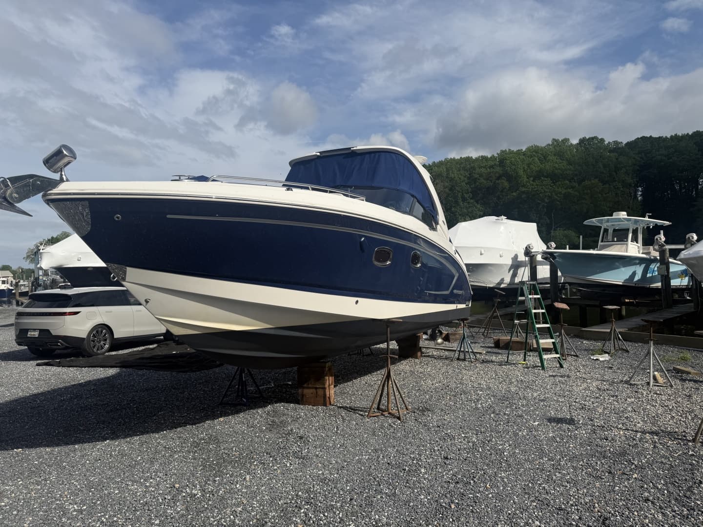 2013 Chaparral 327SSX