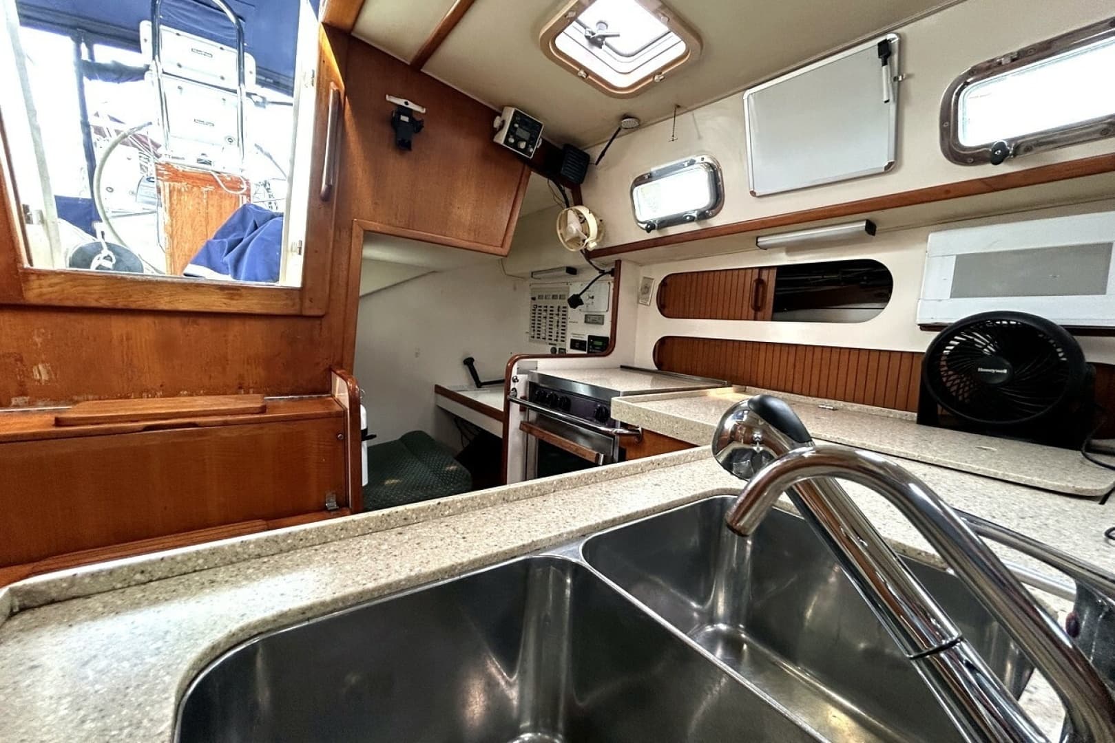 2002 Caliber 40 LRC