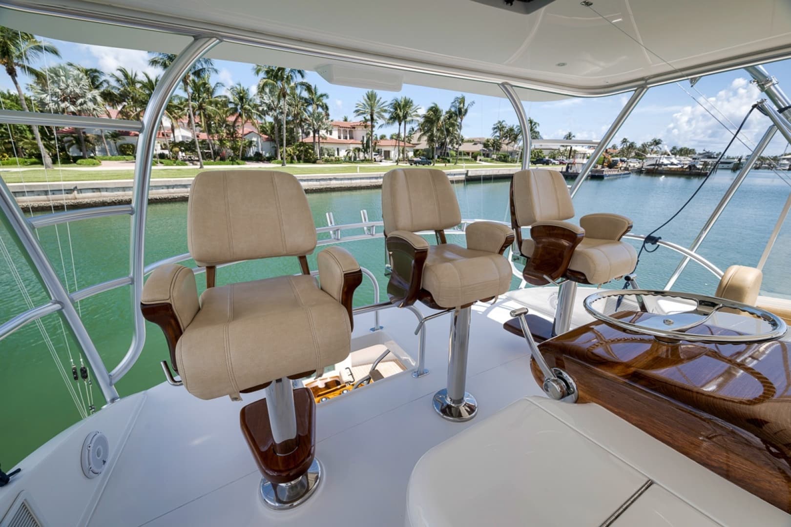 2017 Viking 62 Convertible