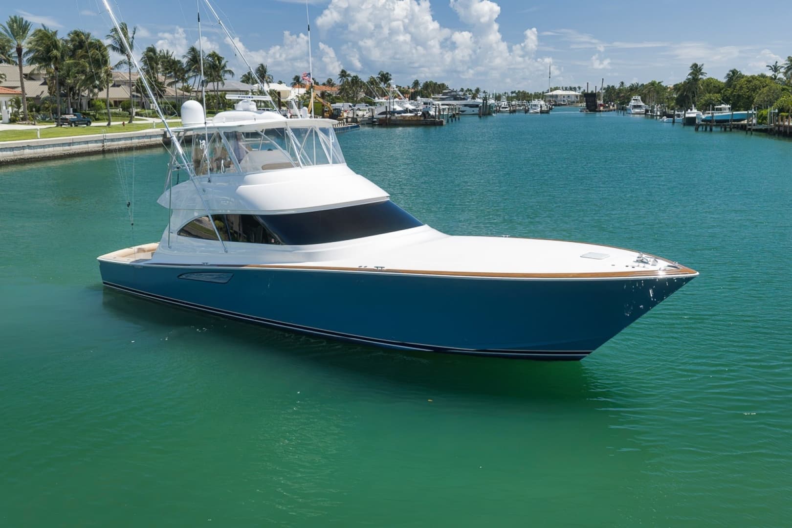 2017 Viking 62 Convertible