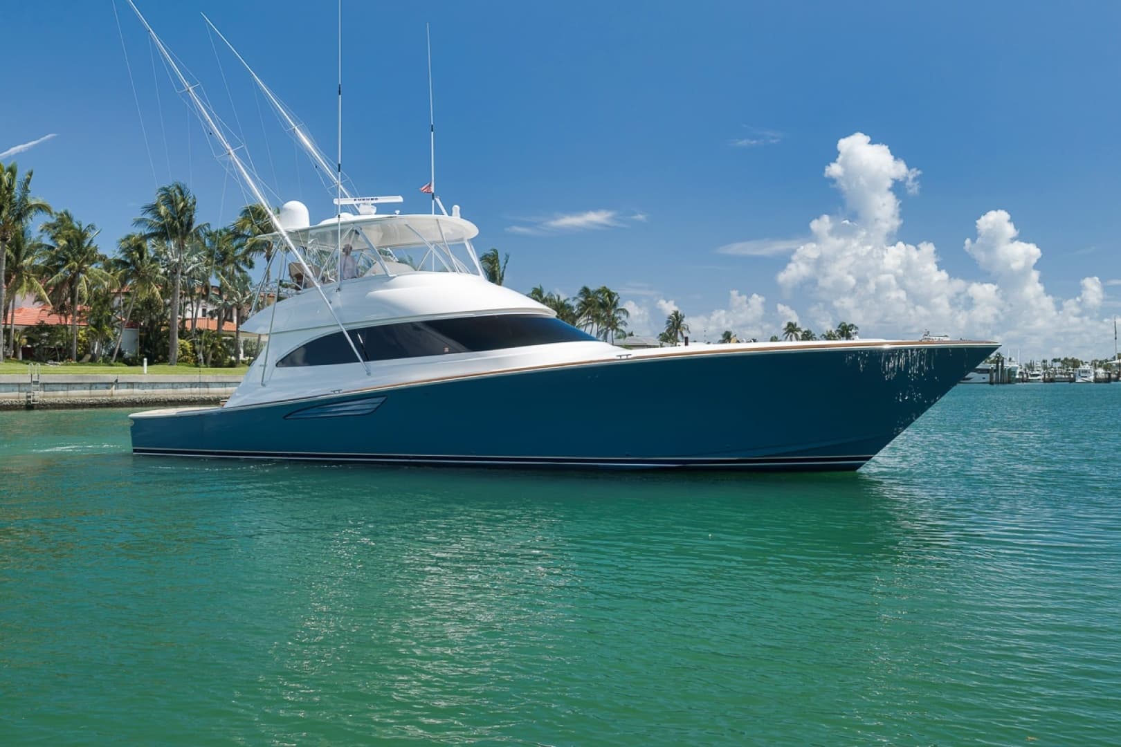 2017 Viking 62 Convertible