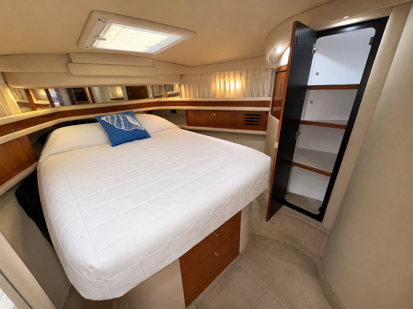 2001 Sea Ray 450 Express Bridge