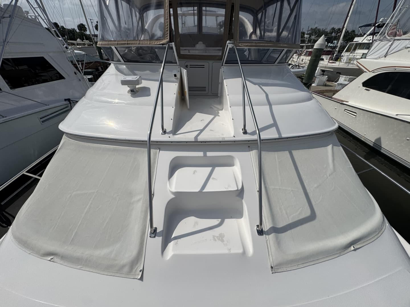 2001 Sea Ray 450 Express Bridge