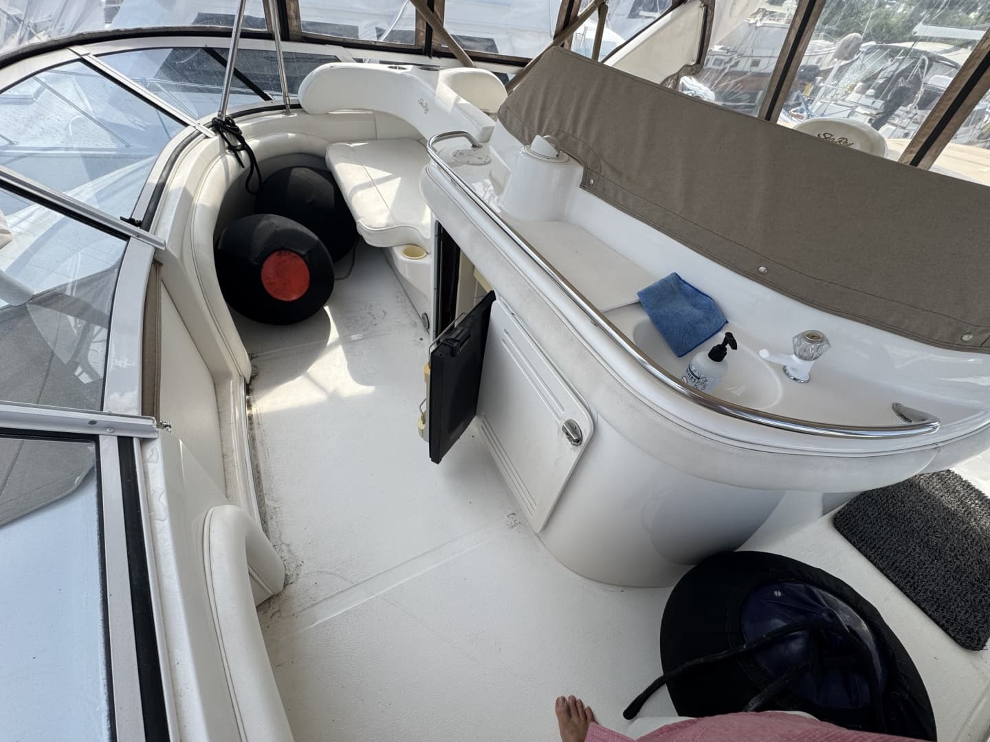 2001 Sea Ray 450 Express Bridge