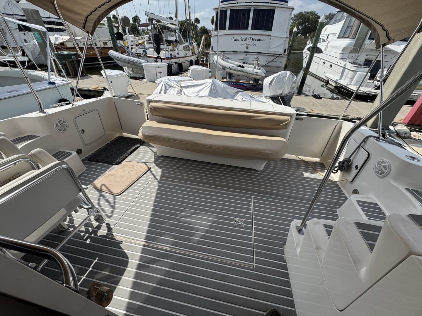 2001 Sea Ray 450 Express Bridge