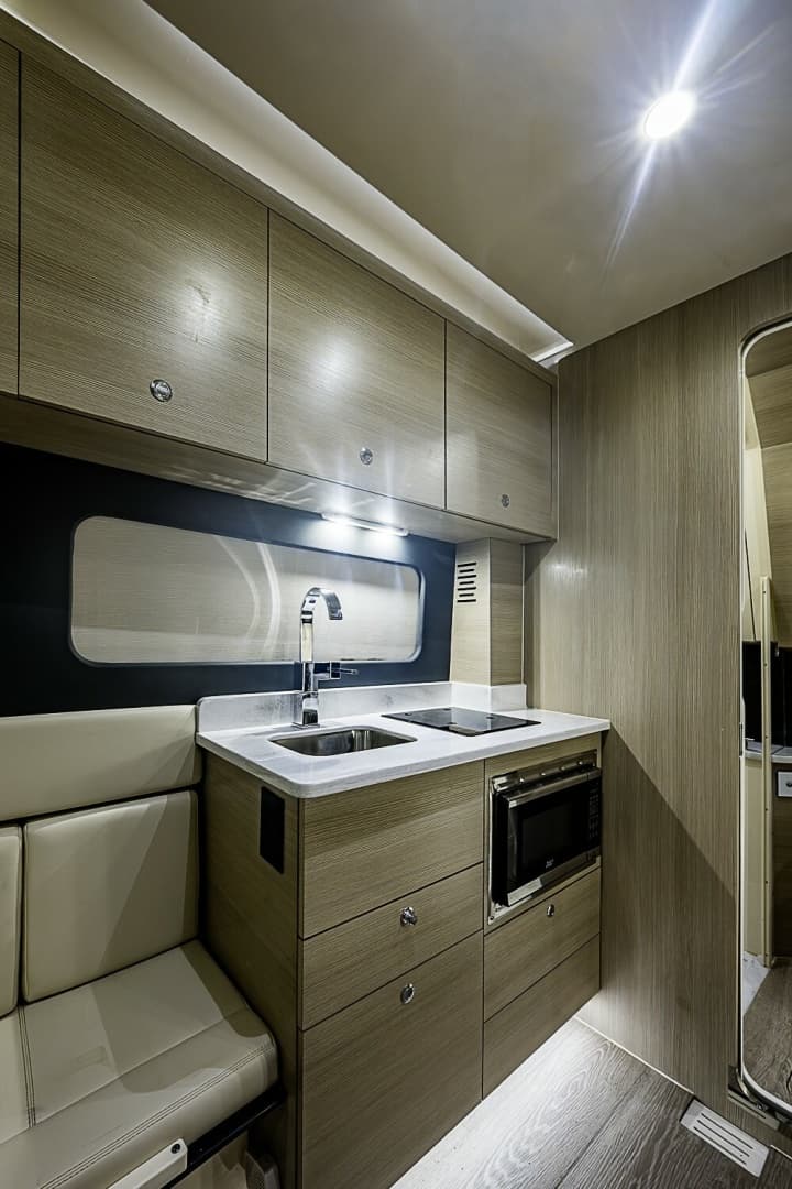 Scout 42 Maizey Blue - Interior Cabin