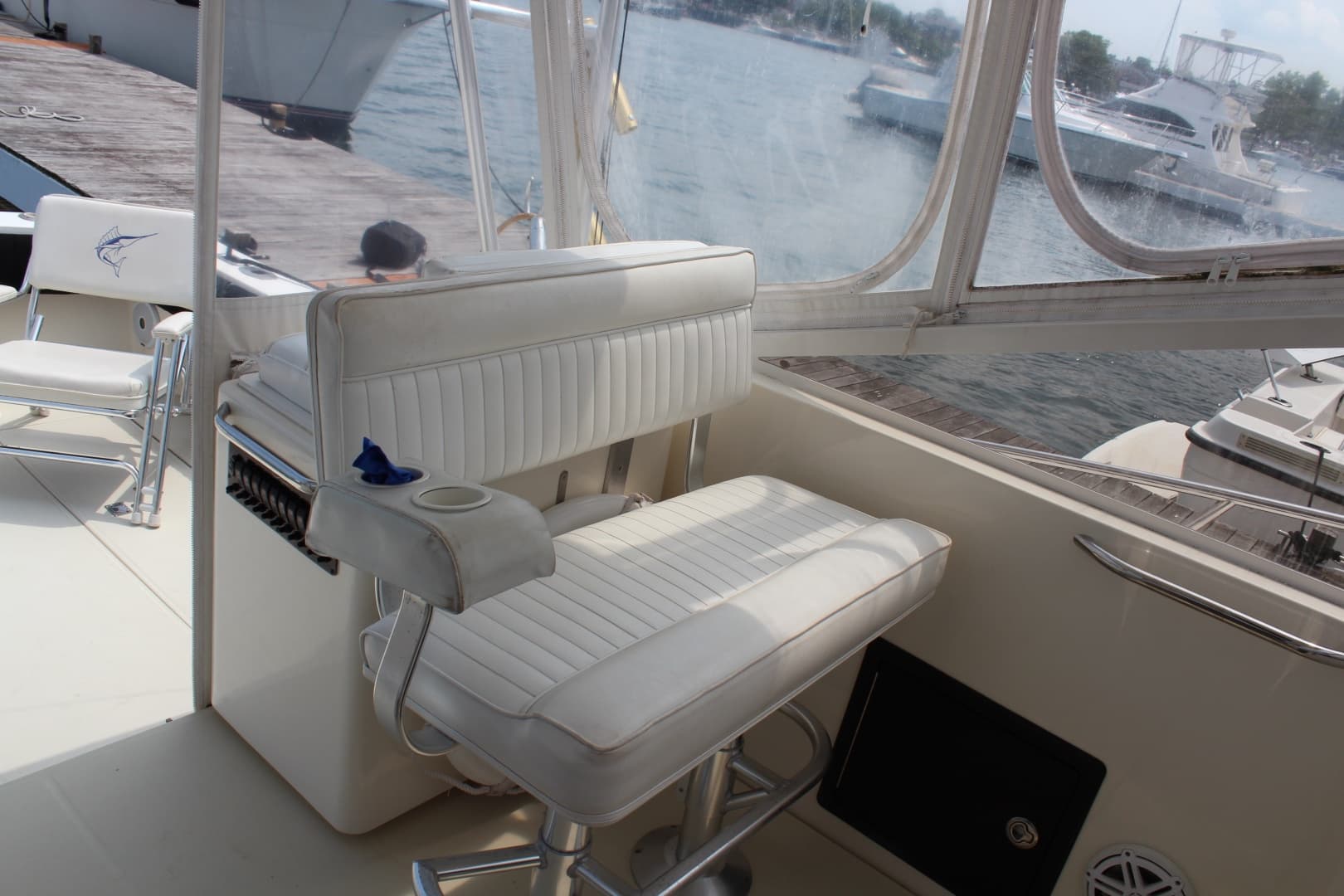 Port Bench Seat