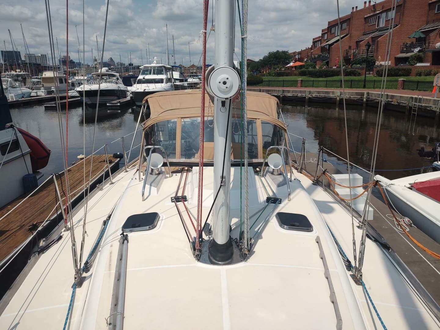 2004 Tartan 3700