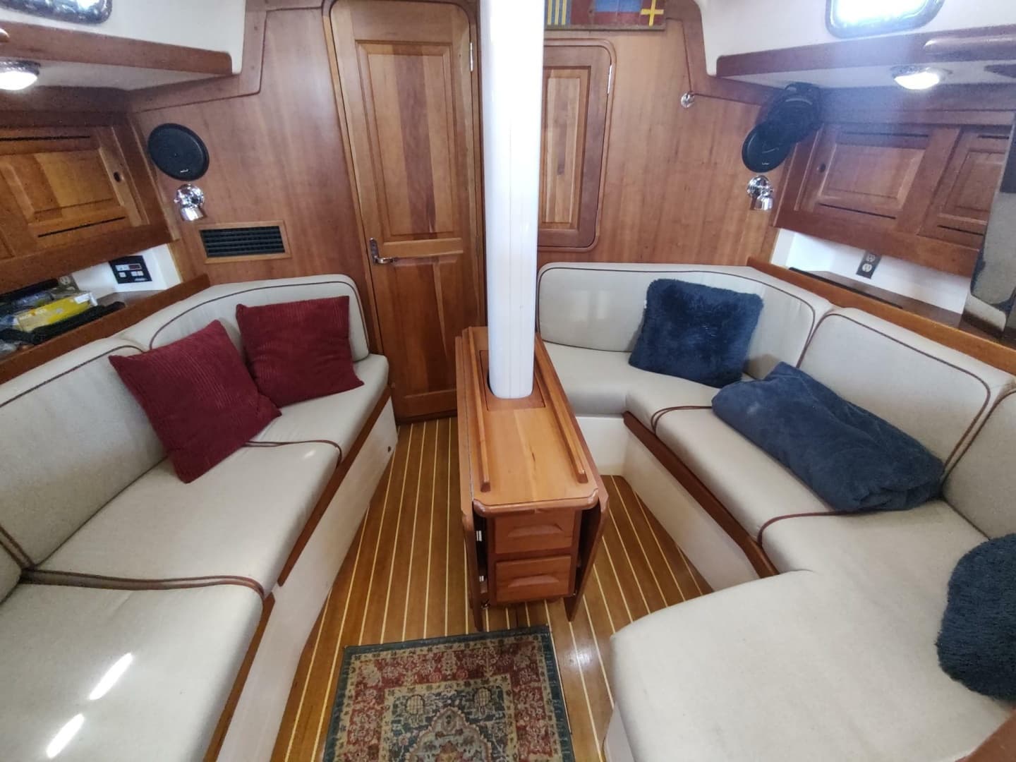 2004 Tartan 3700