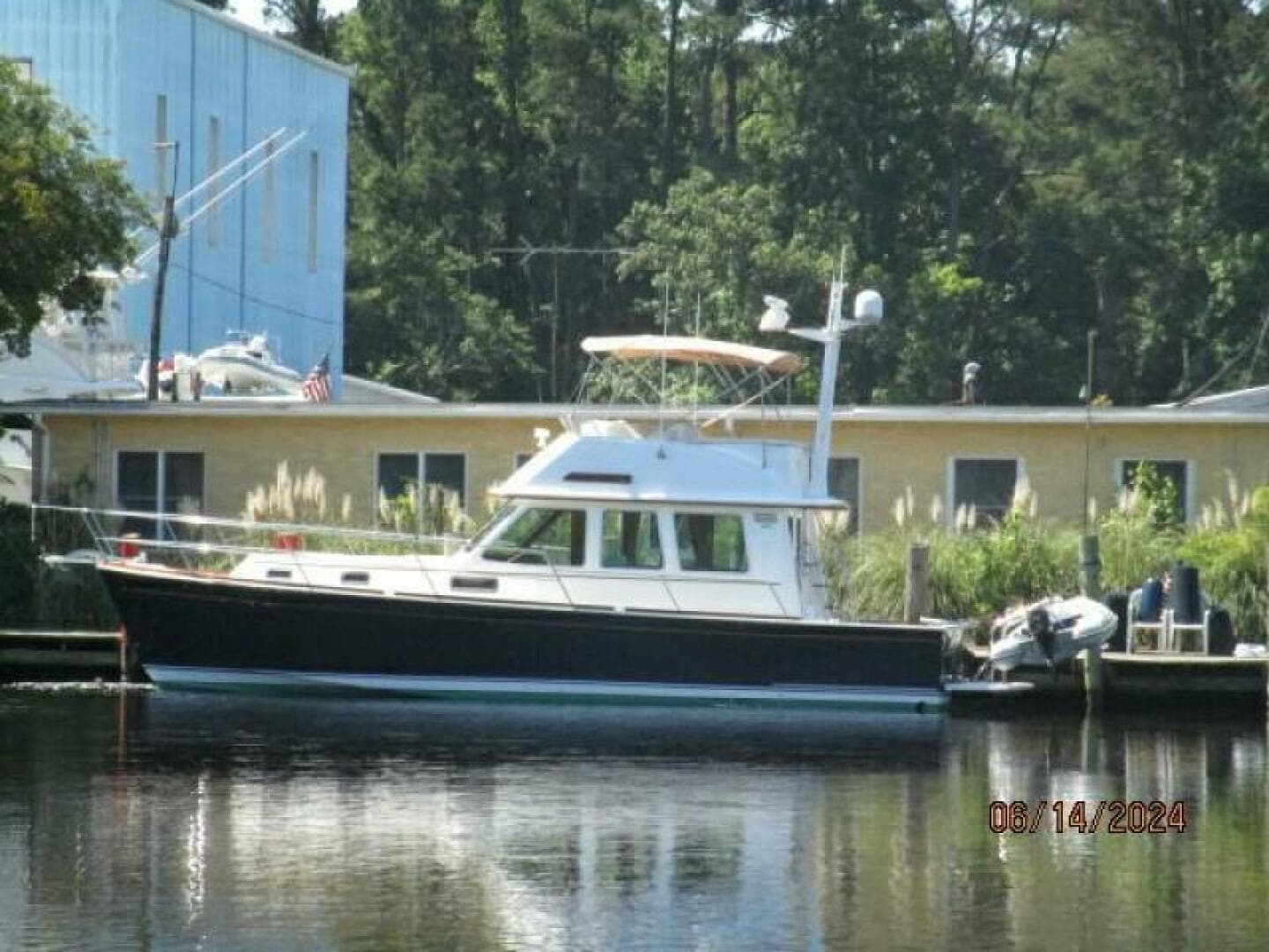 42' Sabre port profile