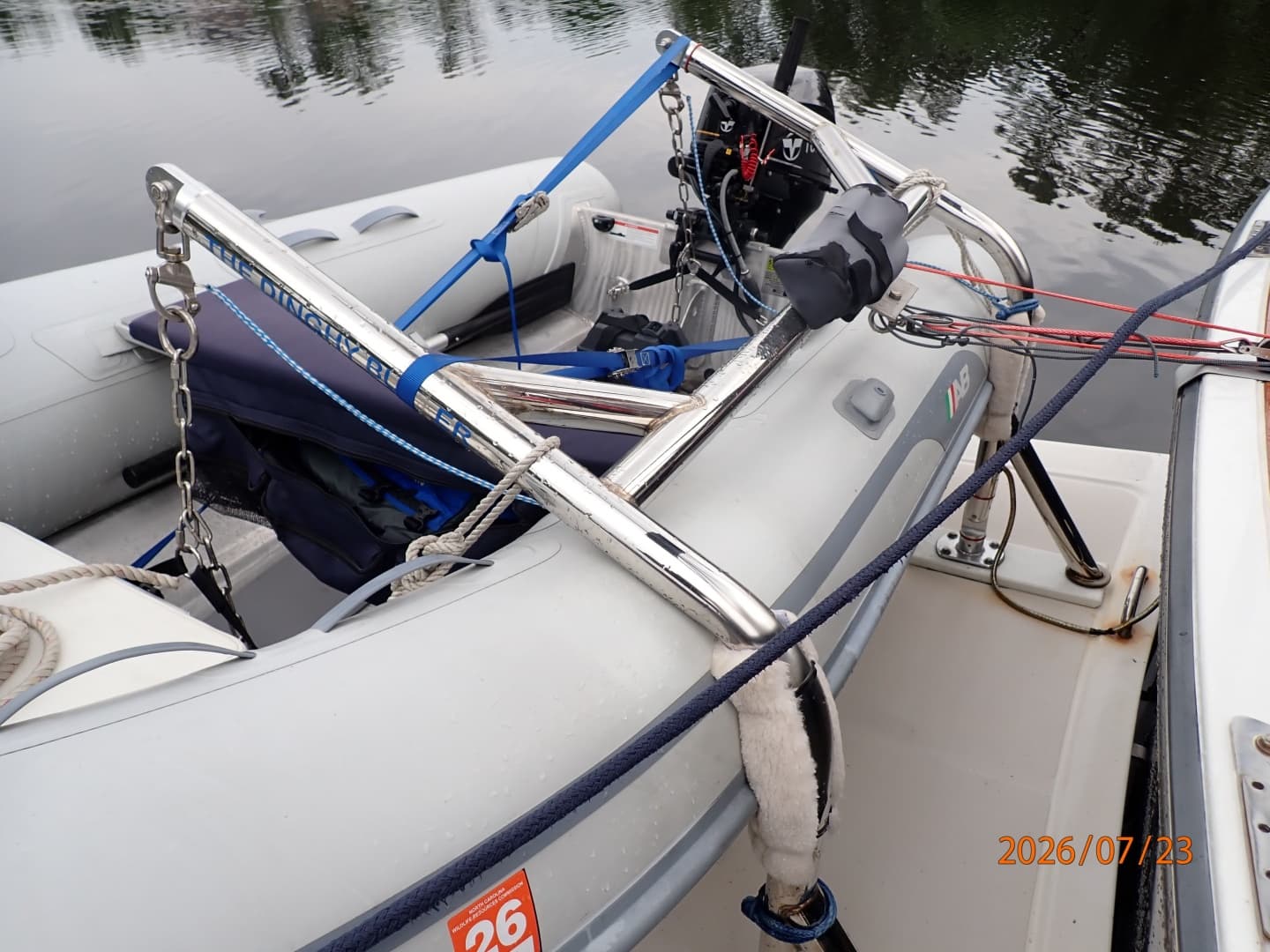 42' Sabre tender davits