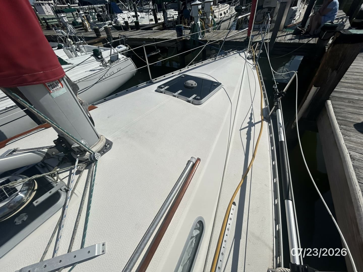 35' Scanmar foredeck1