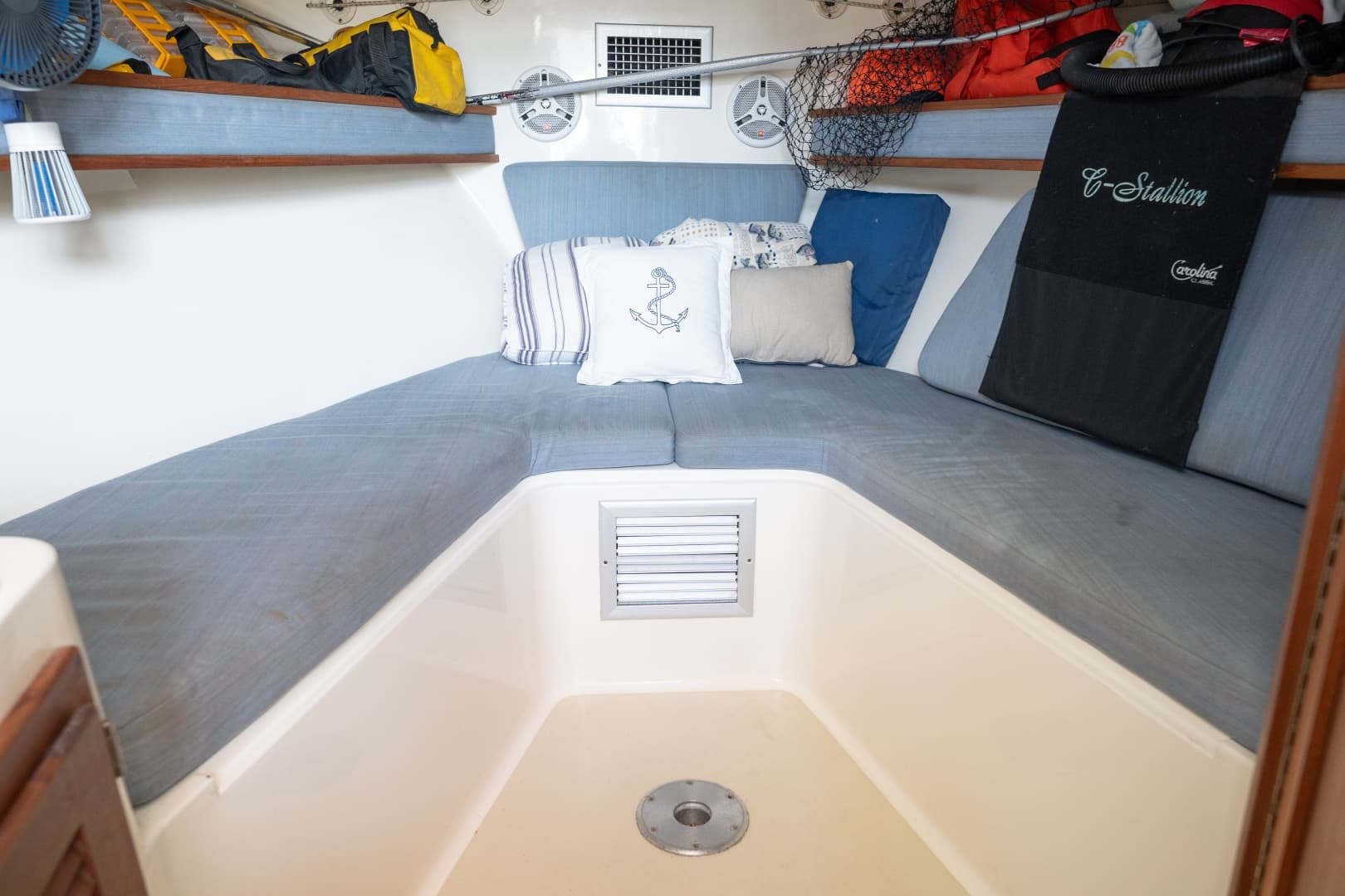 2001 Carolina Classic 28 Express