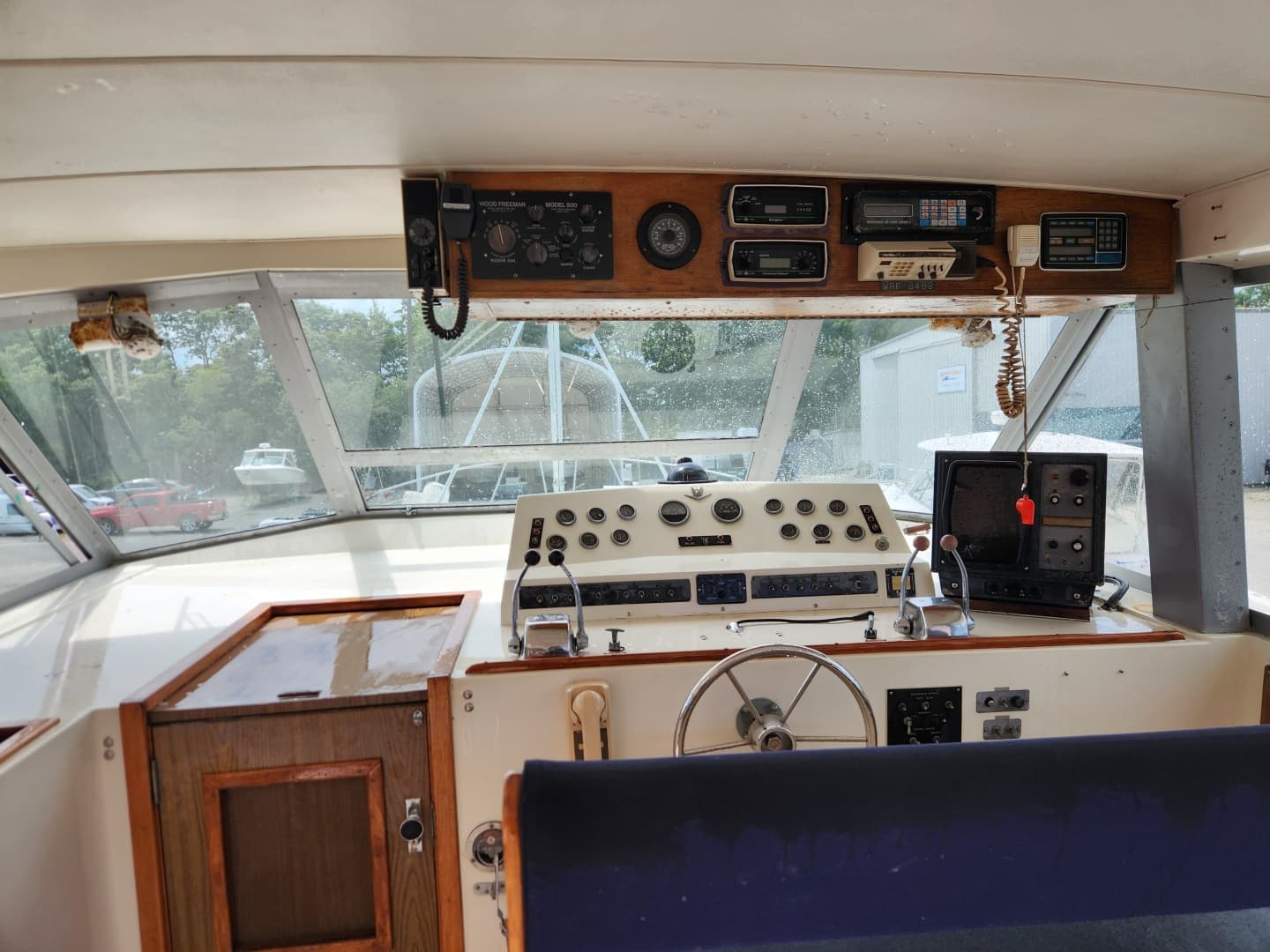 1980 Bertram 