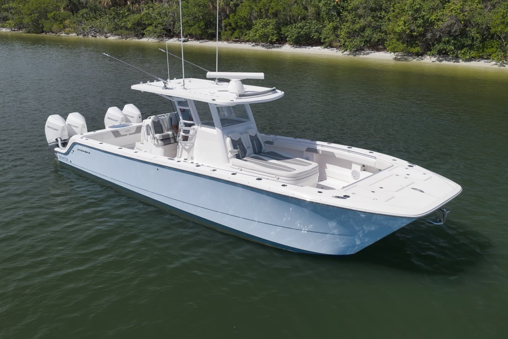 2025 Invincible 35 Catamaran